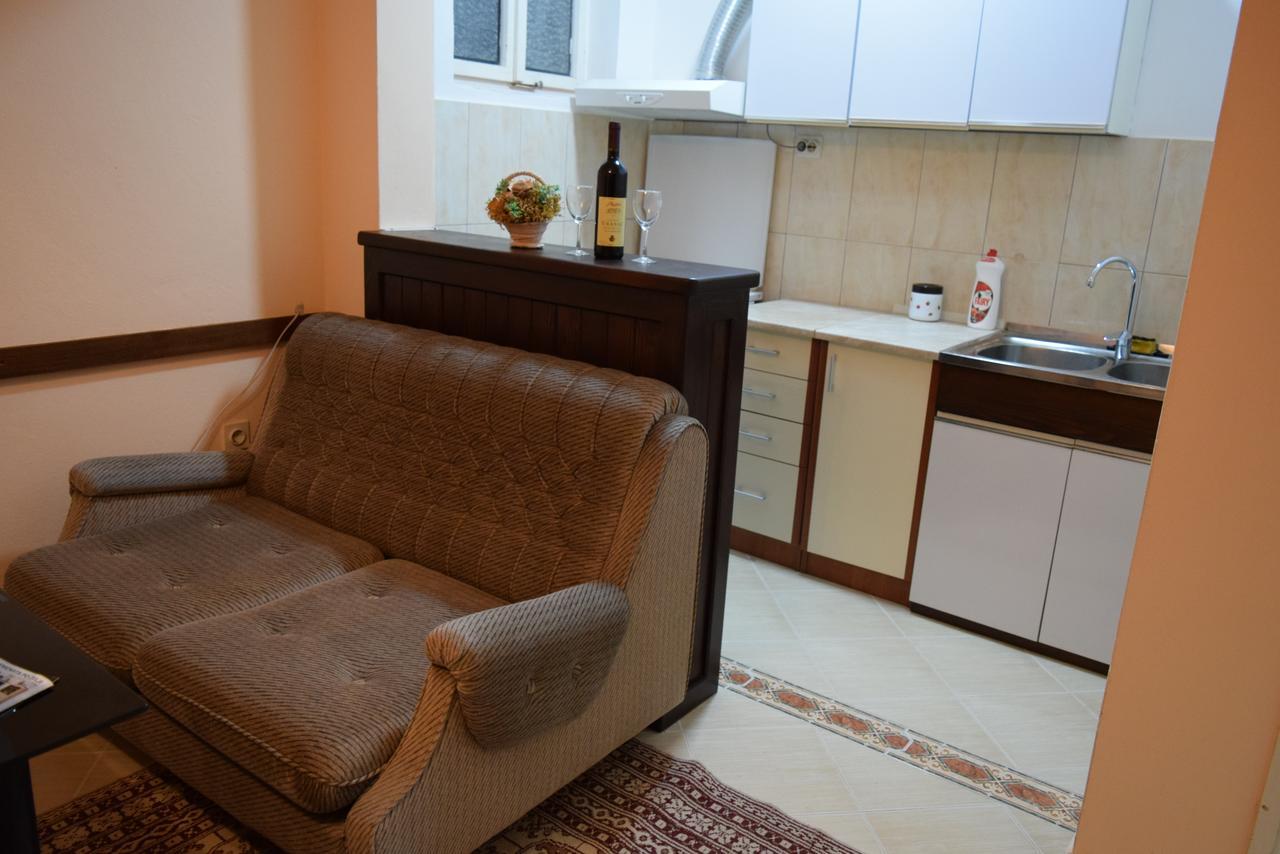 Apartment S&M Tivat Eksteriør billede