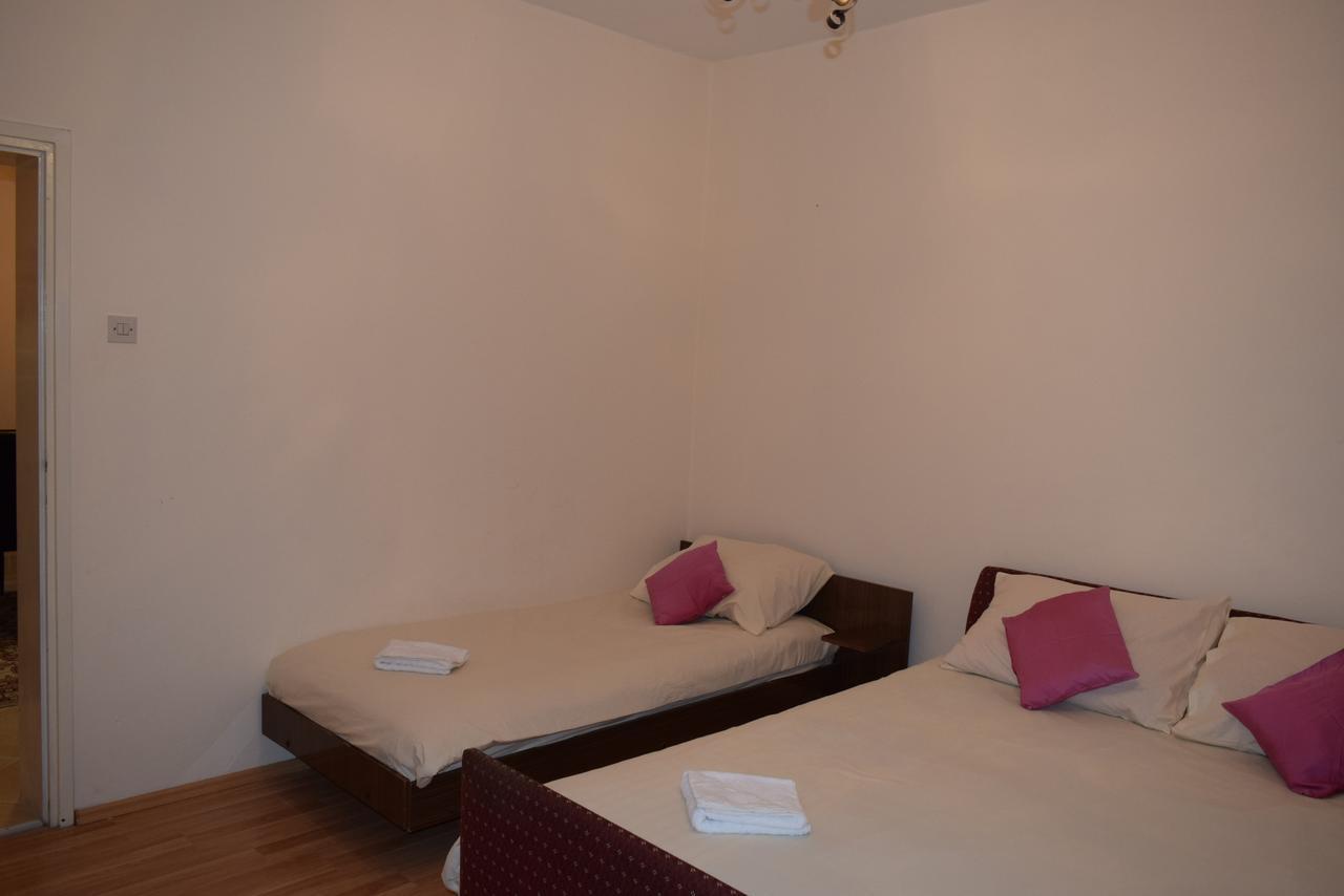 Apartment S&M Tivat Eksteriør billede