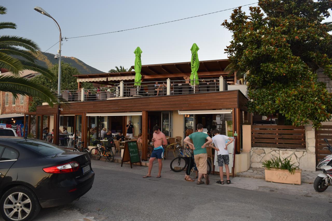 Apartment S&M Tivat Eksteriør billede
