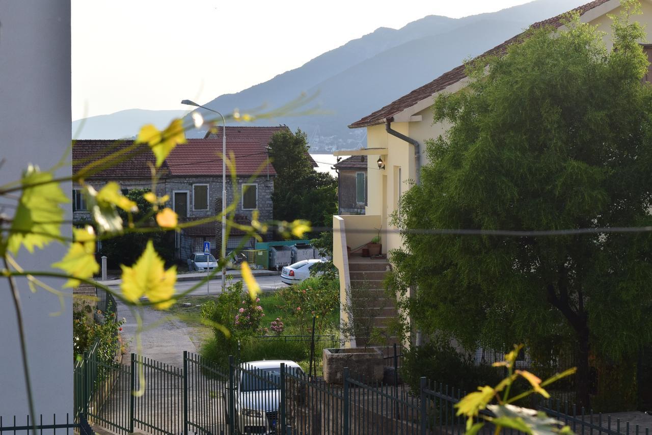 Apartment S&M Tivat Eksteriør billede