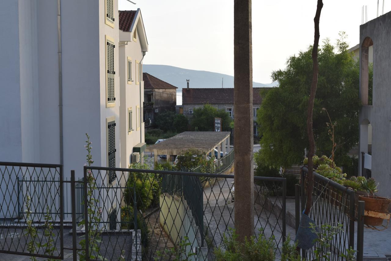Apartment S&M Tivat Eksteriør billede